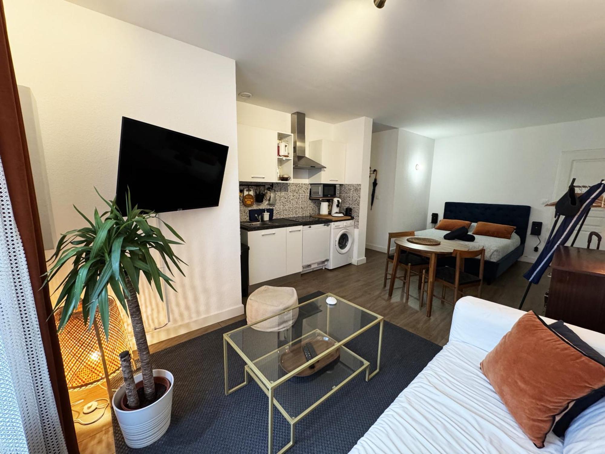 L' Oursin Apartment Sete Ngoại thất bức ảnh
